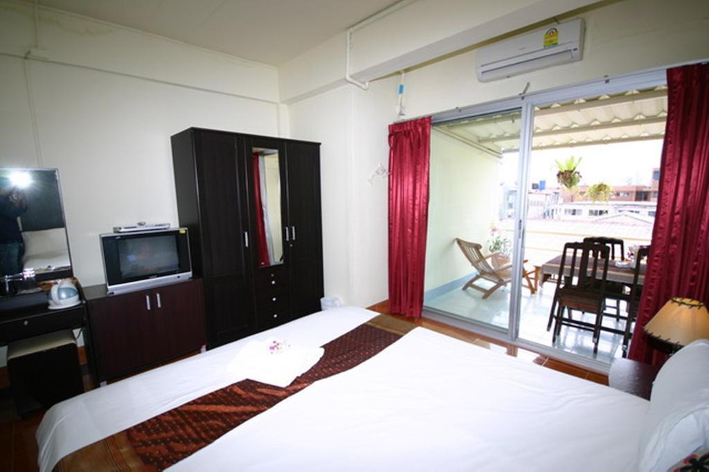 2Gether Guesthouse Karon Quarto foto